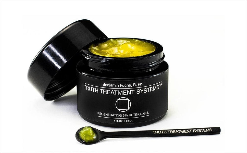 Truth_Treatment_Systems_5%_Retinol_Jar_and_Spoon